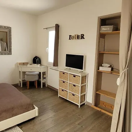15' Cité De Carcassonne, Au Calme, Petit-déjeuner Et Jacuzzi En Supplément Malves-en-Minervois