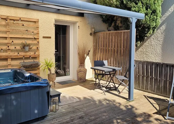 15min De La Cite De Carcassonne Dans Petit Village, Au Calme, Petit-dejeuner Et Jacuzzi En Supplement